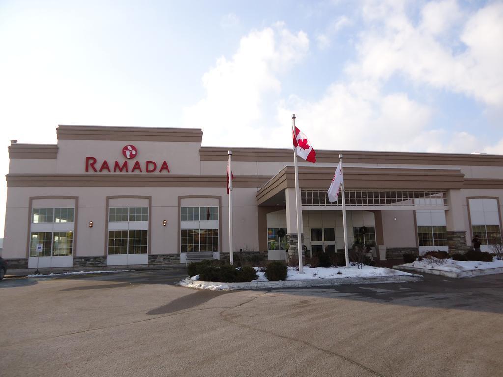 Ramada By Wyndham Trenton Hotell Eksteriør bilde